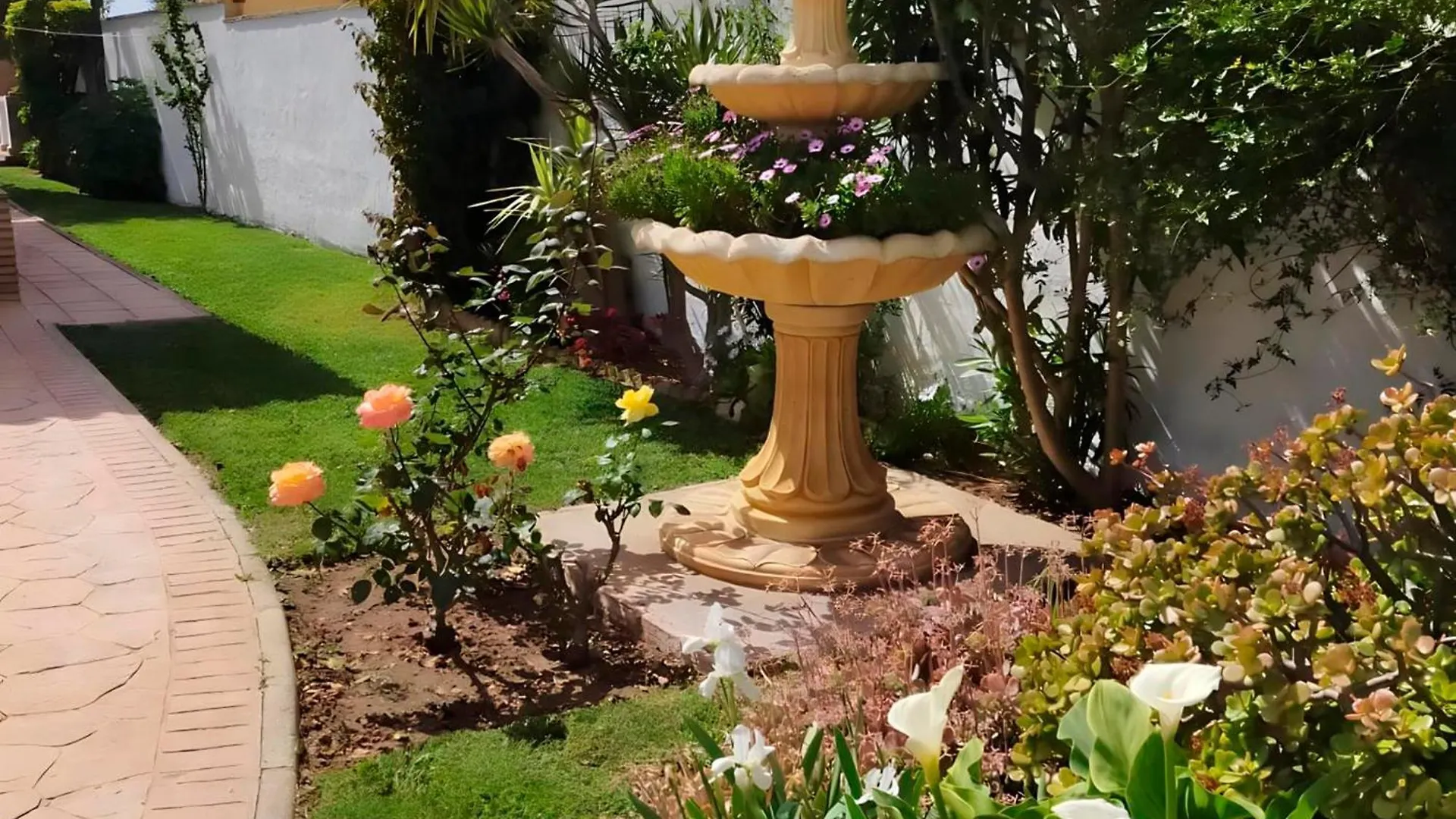 Chalet Grande Con Piscina Para Parejas Y Familias Conil De La Frontera 0*,  Ισπανία